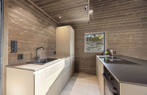 Kviteseid Ski Chalet | Berre Veit 6p - Three Bedroom Chalet, Sleeps 6
