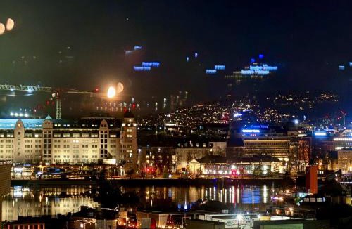 Gamle Oslo Apartment | Best location 3 bedrooms Modern apartment sauna, balcony, elevator, and easy access to city center