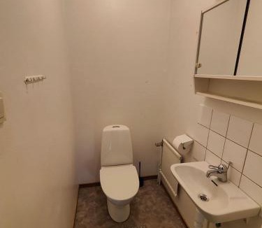 Katrineholm Apartment | Big 3 bedroom apartment with 4 beds