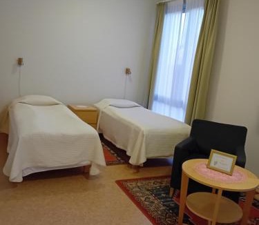 Tiller Bed & Breakfast | Birgittaklosteret i Trondheim