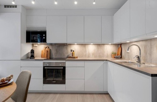Tromsdalen Apartment | Björk Tromsø - Modern 3-bedroom, with private balcony