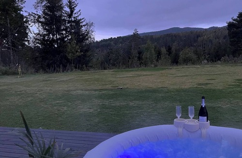 Filtvet Cabin | Black Mirror , Jacuzzi all year