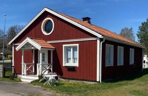Blankaholm House | Blankaholm 1 nära marinan