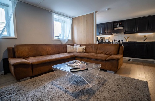 Stavanger Apartment | BnB Apartment 1 “nice & Cozy"central 2 Rooms by Berti