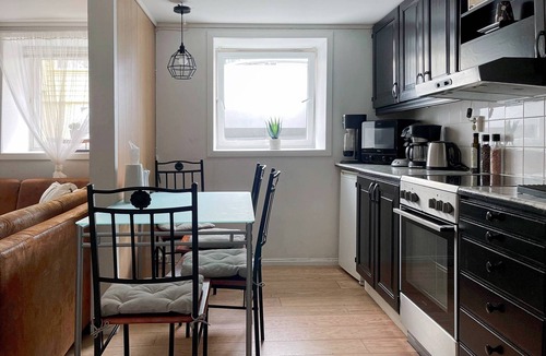 Stavanger Apartment | BnB Apartment 1 “nice & Cozy"central 2 Rooms by Berti