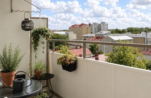 Pori Apartment | Borg Katariinankulma | Design Apt · Balcony With View · Free Parking