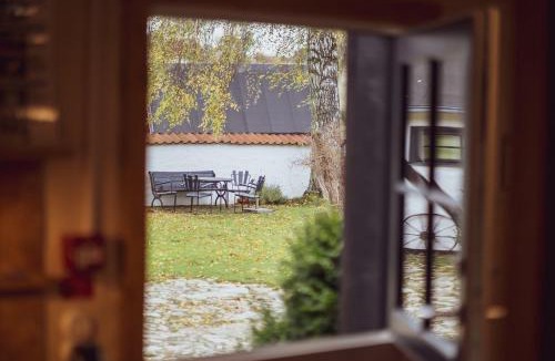 Brosarp Apartment | Brösarp Källagården Lilla Gårdslägenheten