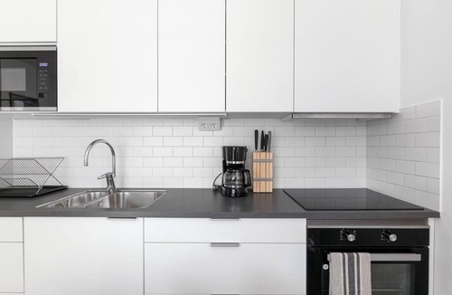 Jakobsberg Apartment | Brand new home in Barkabystaden