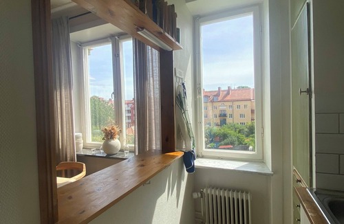 Uppsala Apartment | Bright and Cozy apartment in central Uppsala.