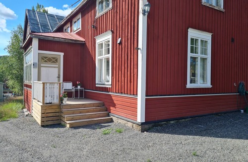 Skog House | Bright and spacious living in historic building