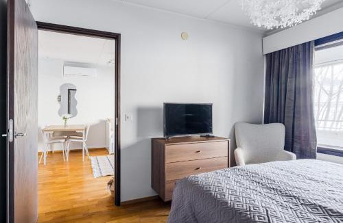Toolo Apartment | Bright Apartment in Töölö