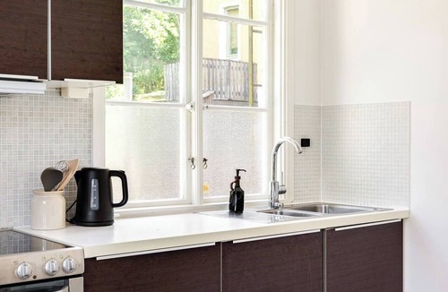 Lidingo Apartment | Bright Apt in Lidingö - Near Stockholm, sleeps 4