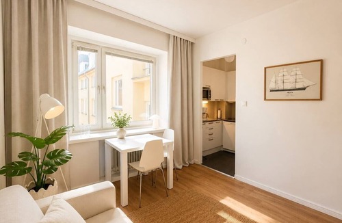 Ullanlinna Apartment | Bright Design District Studio in Helsinki