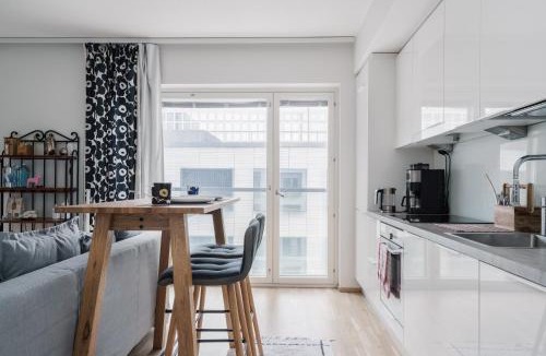 Kitula Apartment | Bright & Modern 1BR in Mall of Tripla