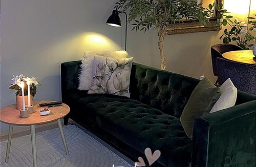 Sogn Apartment | Bright, stylish apartment with a sunny balcony close to nature