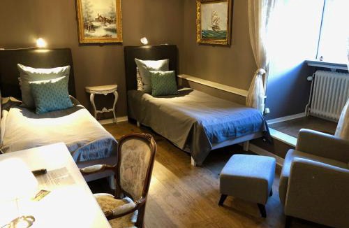 Skara Municipality Hotel | Brunsbo G:a Biskopsgård Hotell & Konferens