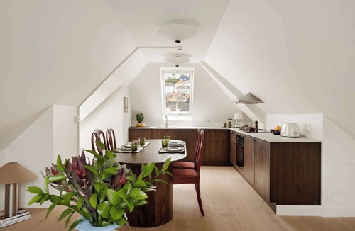 Bergen City Centre Apartment | Bryggen Boutique l Stay Uniquely l 2 min to Floyen