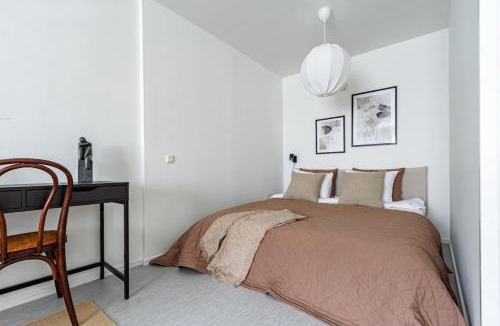 Katarina-Sofia Apartment | Budget-friendly studio on Södermalm, construction work