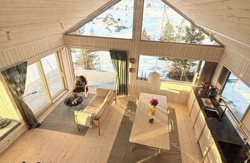 Fla Municipality House | Cabin by cross-country trails near Høgevarde