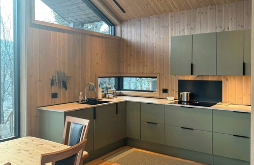 Sykkylven House | Cabin by Nysætervatnet surrounded by mountains