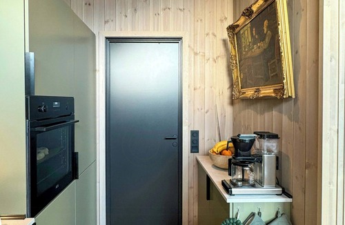 Sykkylven House | Cabin by Nysætervatnet surrounded by mountains