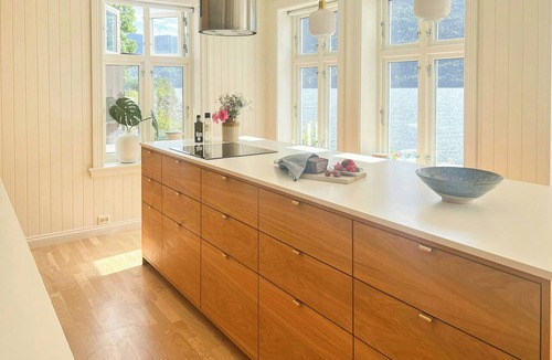 Tokke House | Cabin by Telemark Canal with private beach