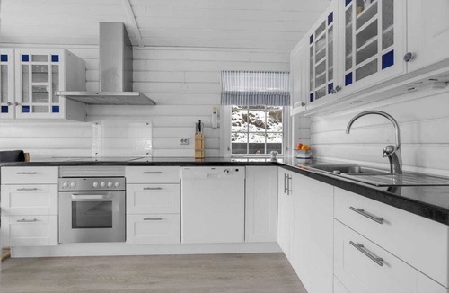 Lindesnes Cabin | Cabin by the Sea