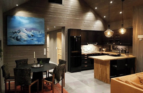 Vang House | Cabin in alpine slope near Besseggen
