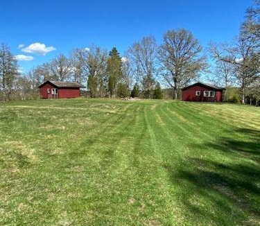 Bottnaryd House | Cabin in deer enclosure, lake nearby-