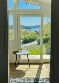 Halden House | Cabin With 3 Bedrooms Near Beach In Svalerødkilen