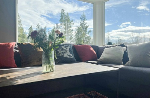 Rauland House | Cabin with mountain view near Lake Totak