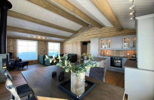 Nordre Land House | Cabin with panoramic view in Synnfjell