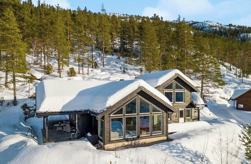 Hjartdal Municipality House | Cabin with panoramic view near Gaustatoppen