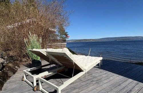 Hole Municipality House | Cabin with Private beach and fjord view Perfect for Coolcation and Calmcation