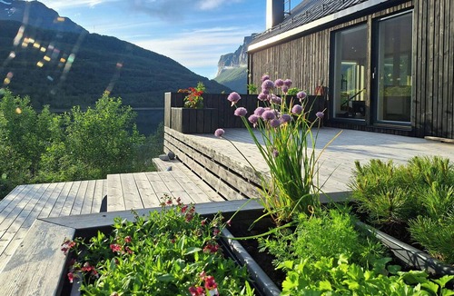 Gildeskal House | Cabin with sauna and fire pit