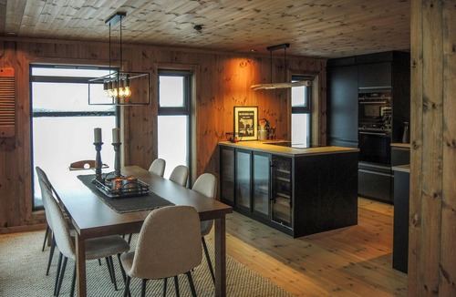 Flaa House | Cabin with sauna and views over Hallingdal