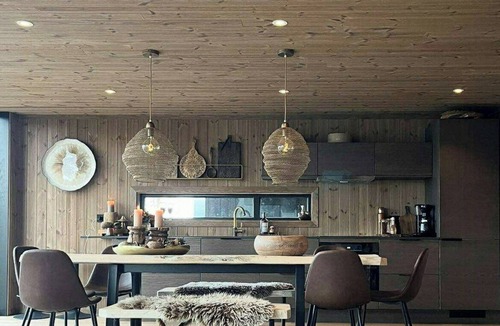 Valle House | Cabin with ski in/out and view of Løefjell