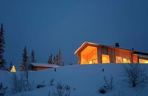 Nord-Aurdal House | Cabin with views of Smørlifjell in Valdres