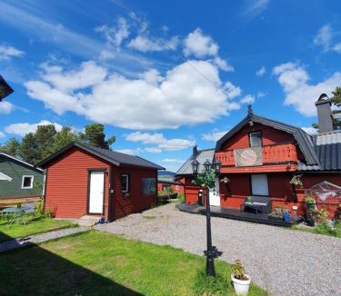 Jukkasjarvi Cabin | Camp Caroli Wooden Cabins