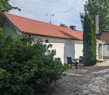 Vadstena House | Casa Alba