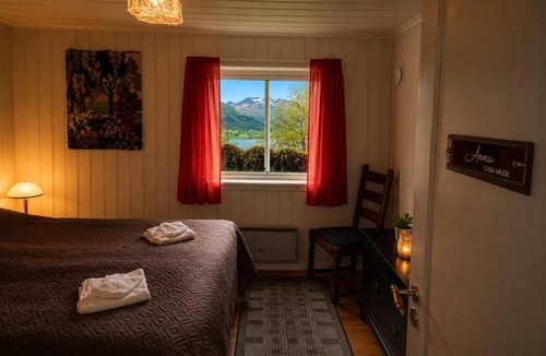 Sandane House | Casa Hauge BB Family Room