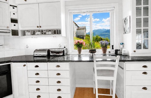 Sandane Bed & Breakfast | Casa Hauge BnB