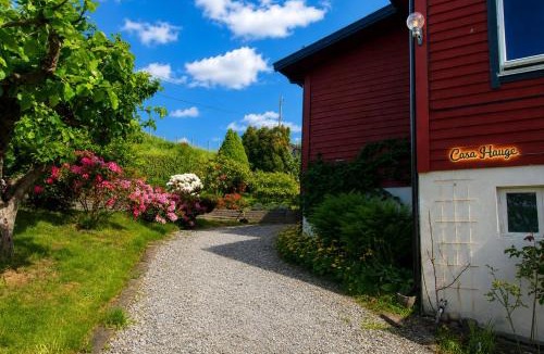 Sandane House | Casa Hauge Fjord View