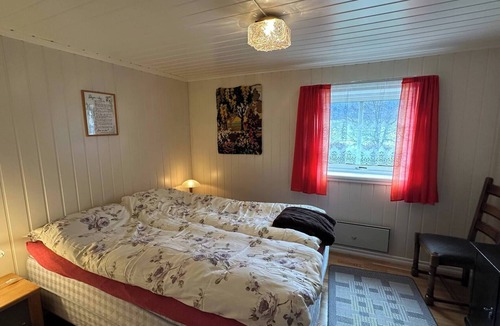 Sandane Bed & Breakfast | Casa Hauge Fjord View