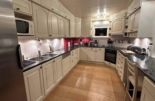 Sandane Bed & Breakfast | Casa Hauge Fjord View