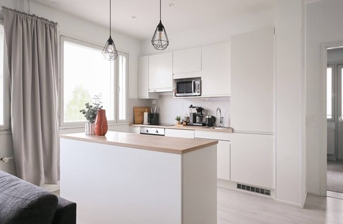 Jyvaskyla Apartment | Casa Lutakko - Lakeview 2BR with Balcony