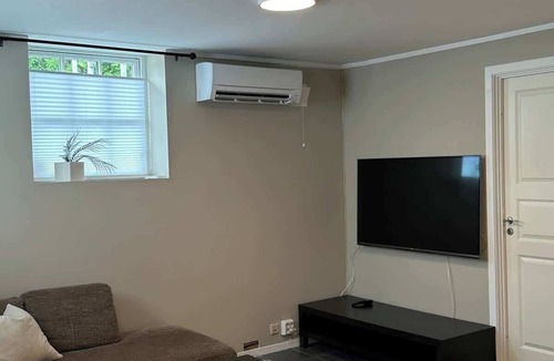 Haugesund Apartment | Central 2-Bedroom Apartment Free Parking & Wifi