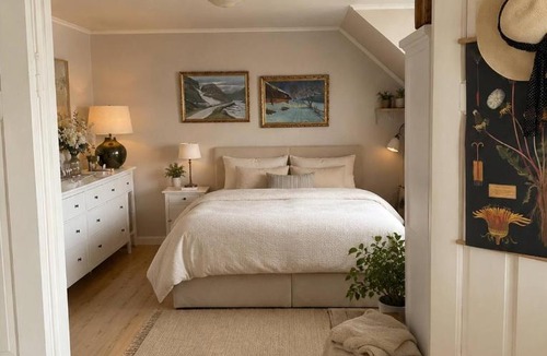 Volda Apartment | Central 2-Bedroom Sea View Apartment