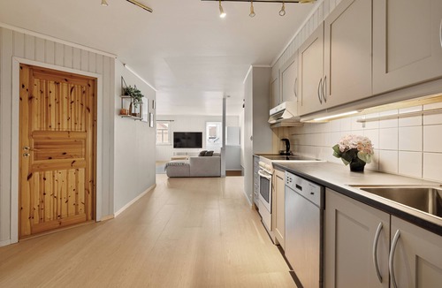 Tromso Apartment | Central And Cozy Top Floor Apt