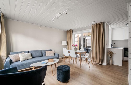 Bergenhus Apartment | Central Bergen - Stylish & Cozy